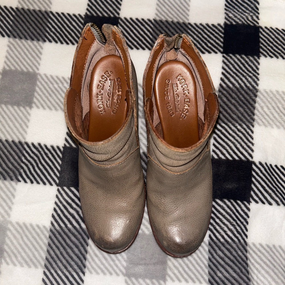 Cute Kork -Ease boots with 3” heel.